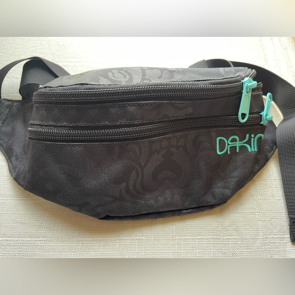 Dakine Fanny Pack